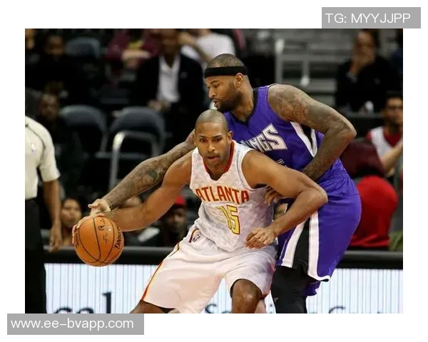 勇记因个人原因缺席训练霍福德未参与对抗训练引发关注 勇记因个人原因缺席训练霍福德未参与对抗训练引发关注