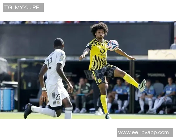 多特边锋阿德耶米渴望转会但面临主力位置丧失与缺乏实质报价困境