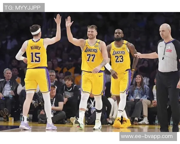 湖人曾计划报价里夫斯四年一亿马刺休赛期将重启追逐战