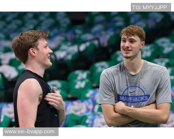 黄蜂主帅强调灵活用人策略将做出最有利于球队发展的决策 黄蜂主帅强调灵活用人策略将做出最有利于球队发展的决策